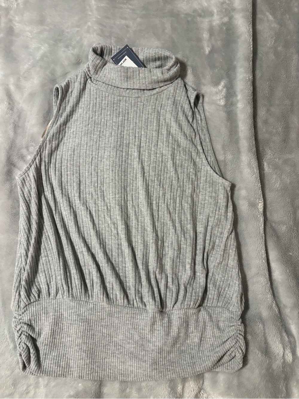 NWT Democracy Sleeveless Ribbed Turtleneck Top - Light Gray